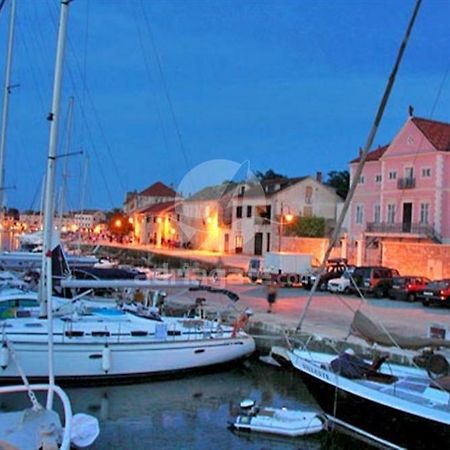 Apartman Lorena Stari Grad  Esterno foto